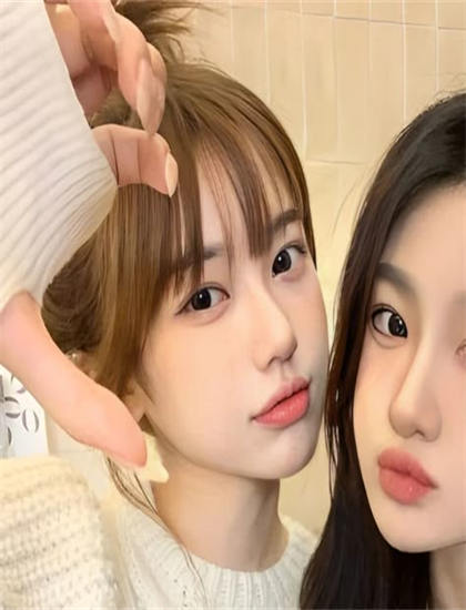 91视频www_第一批做主播的人开始去班味了_穿越之魔法老师